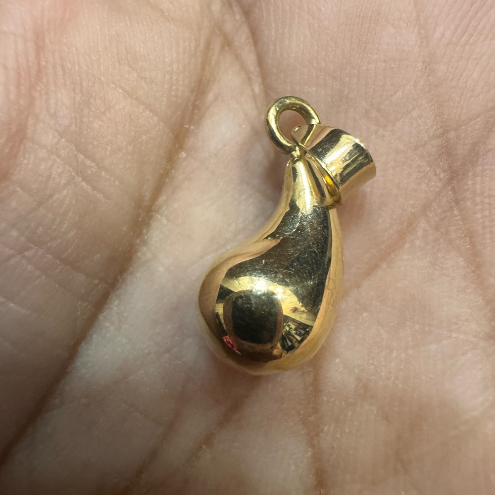 18K real gold pendant only